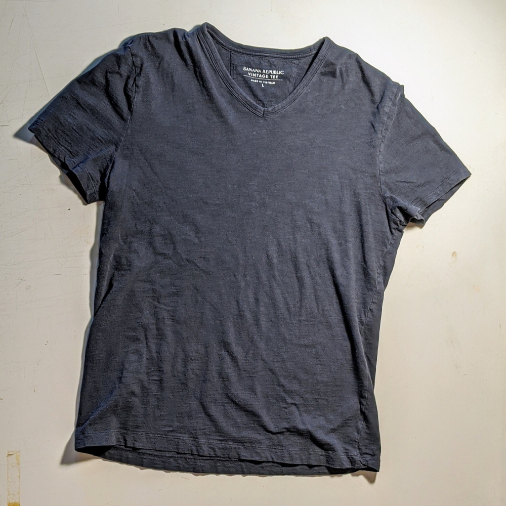 Banana Republic Slub Cotton V Neck